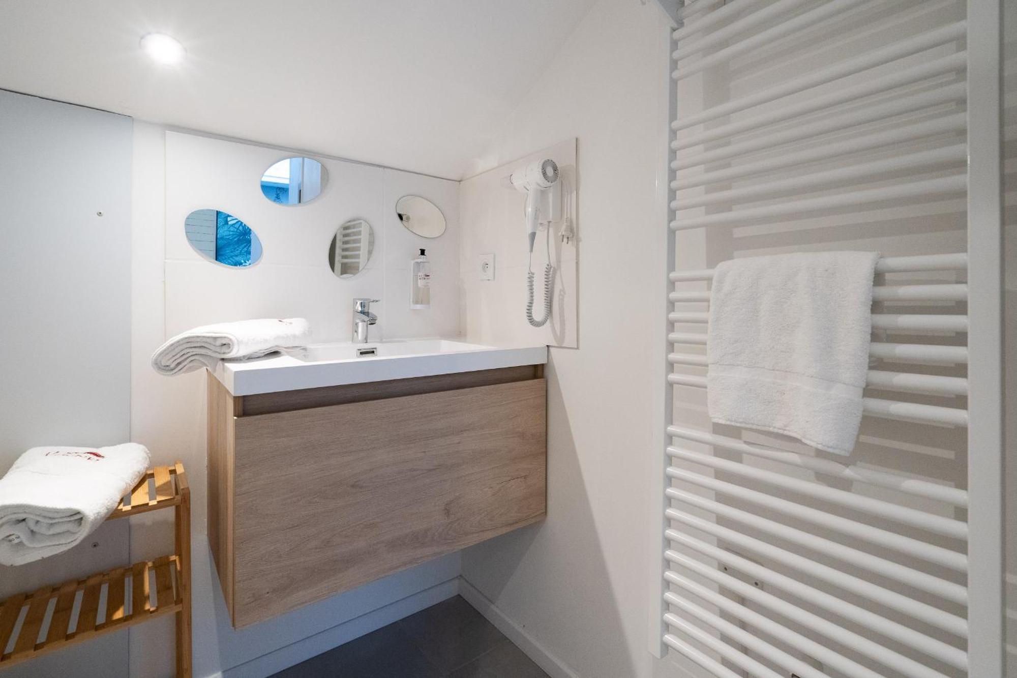 Loft Dyane - Le Meridien #Parking #Lave-Linge #Clim #Netflix 沙波尼埃雷斯·莱斯·巴 外观 照片