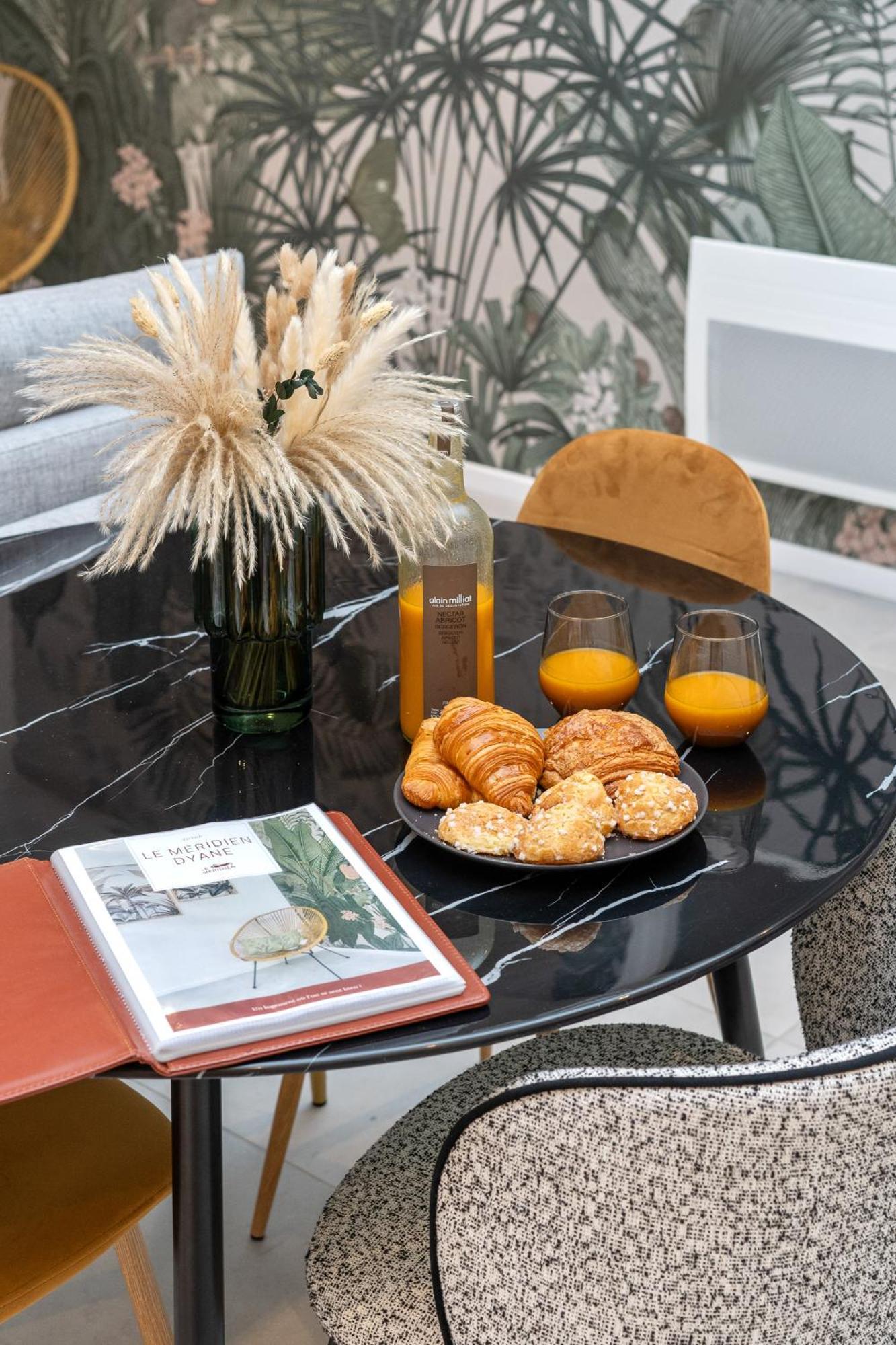 Loft Dyane - Le Meridien #Parking #Lave-Linge #Clim #Netflix 沙波尼埃雷斯·莱斯·巴 外观 照片