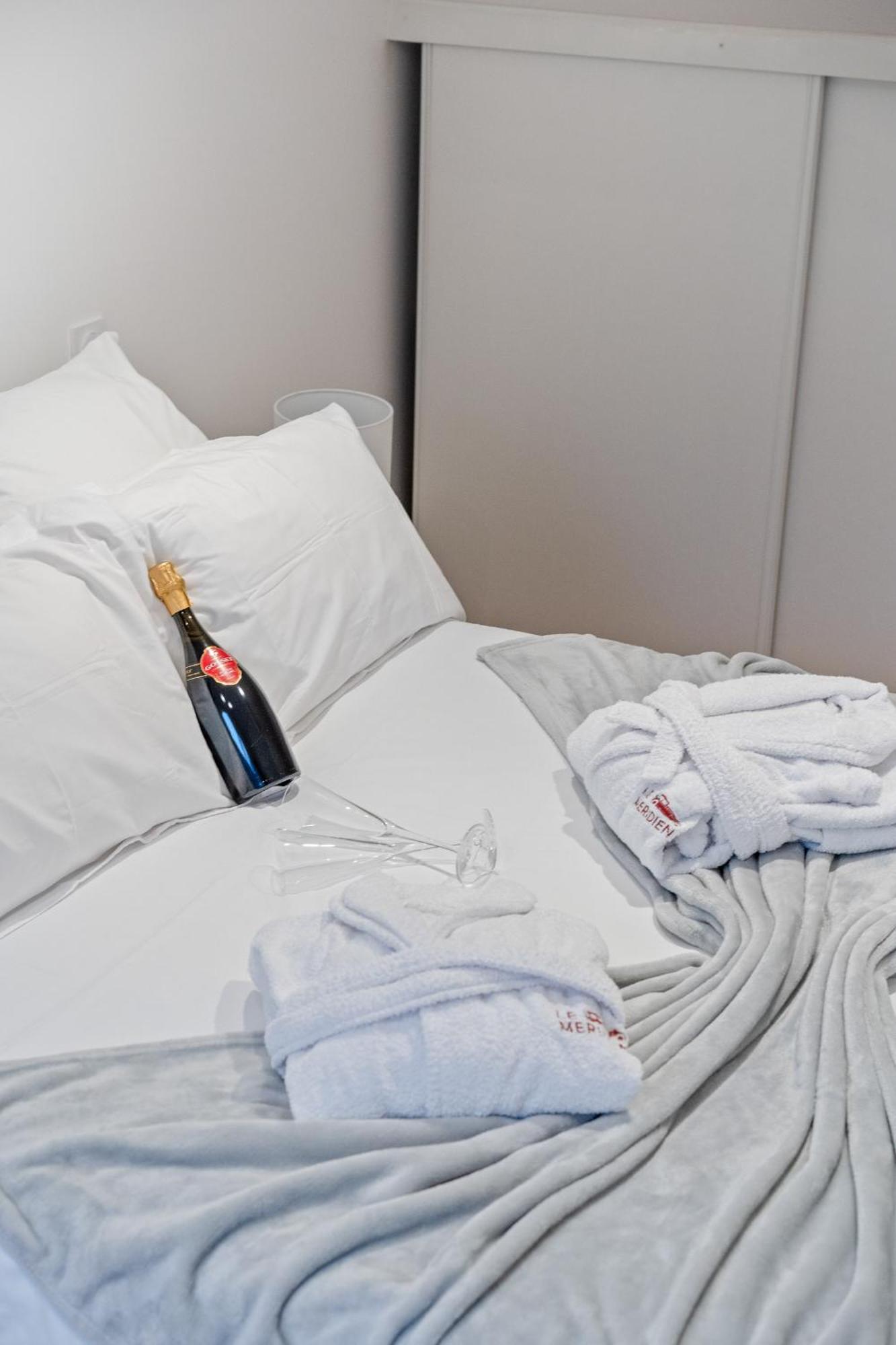 Loft Dyane - Le Meridien #Parking #Lave-Linge #Clim #Netflix 沙波尼埃雷斯·莱斯·巴 外观 照片